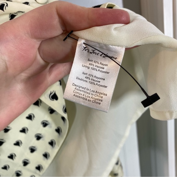 For Love and Lemons Sweetheart Mini Heart Skirt size xs Cream‎ Black Novelty - Picture 4 of 10